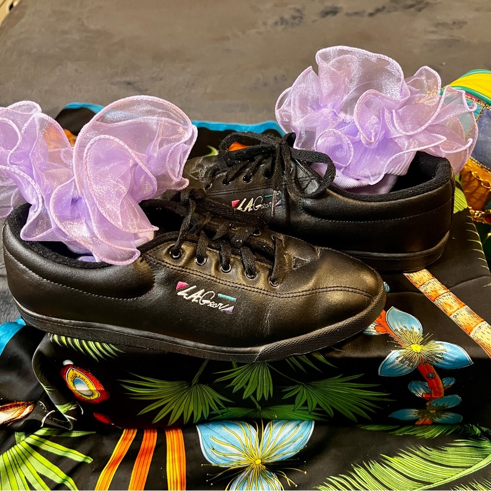 Vintage L.A. Gear 1994 Wms Black Low‎ Top Shock Absorbent Retro Sneakers 8.5